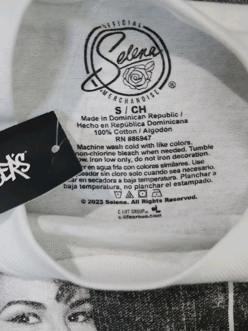 Selena T-Shirt Mens Small White I Could Fall in Love Graphic Music Merch Casual